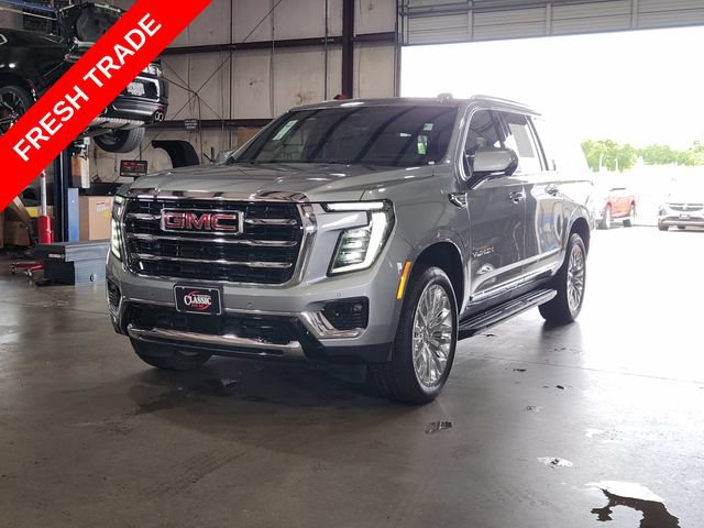 Used 2025 GMC Yukon XL Elevation w/ Technology Package RWD image 3