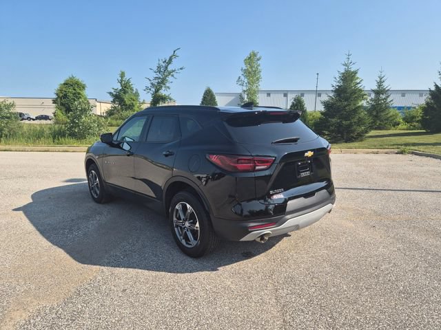 Used 2024 Chevrolet Blazer LT FWD image 8