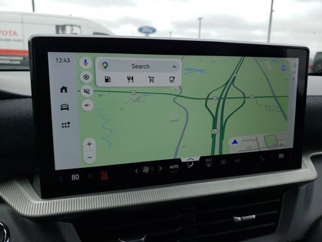 Used 2025 Ford Explorer ST-Line w/ ST-Line Street Pack image 24