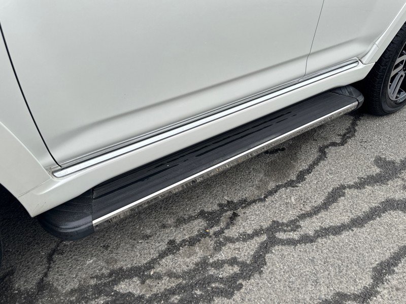 Used 2016 Toyota 4Runner Limited image 7