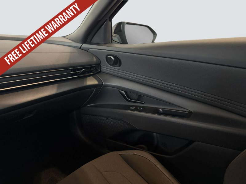 Used 2025 Hyundai Elantra Sport FWD image 23