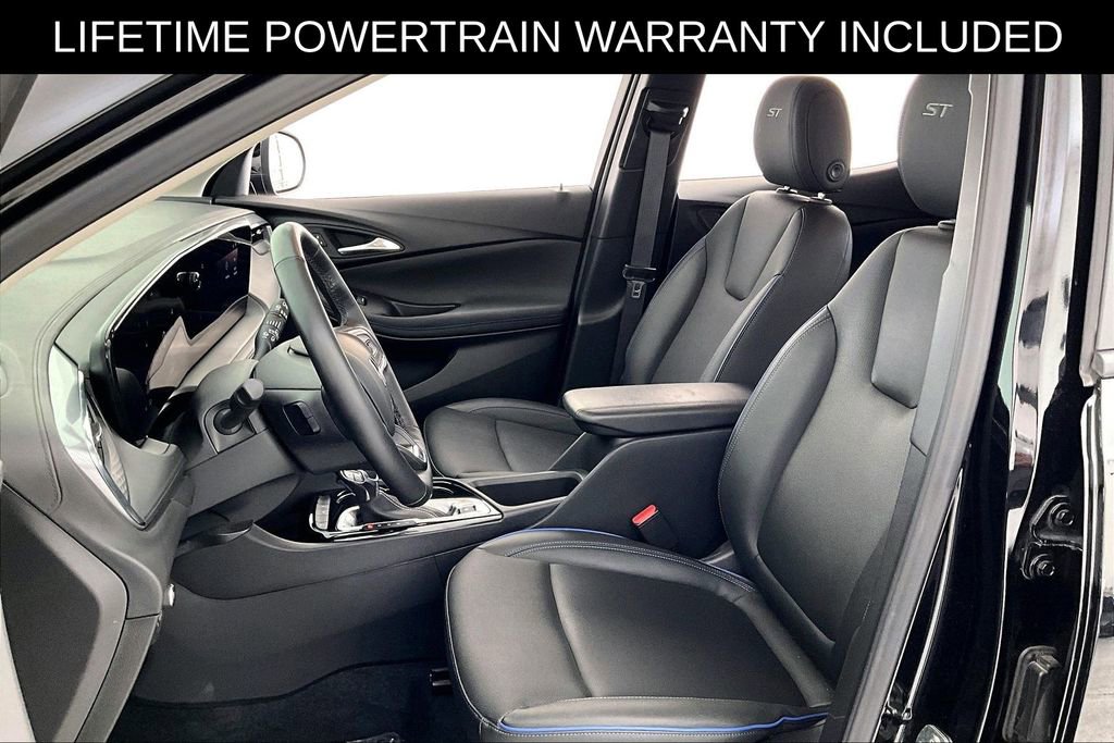 Used 2025 Buick Encore GX Sport Touring w/ Comfort Package FWD image 33