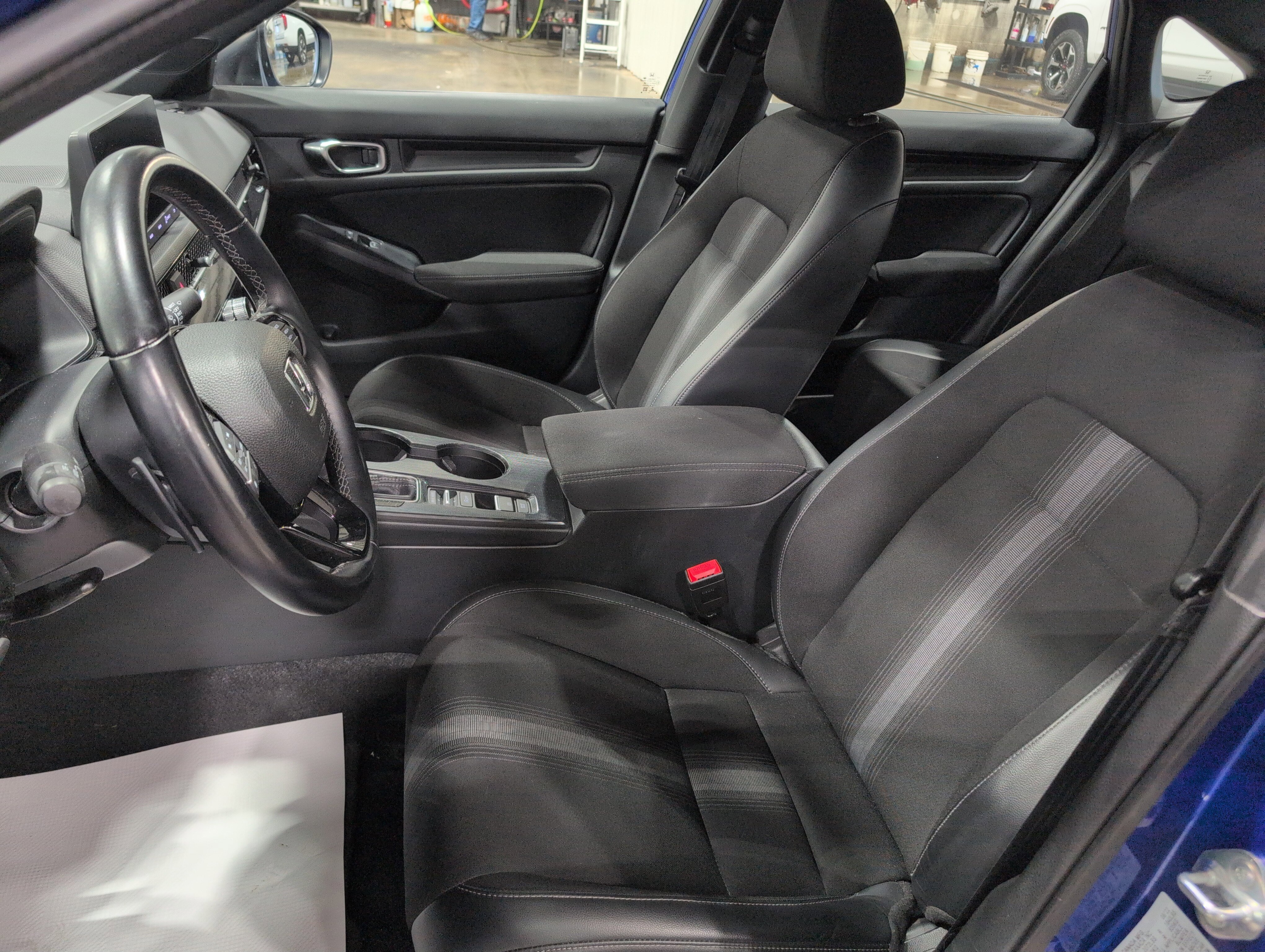 Used 2022 Honda Civic Sport image 9