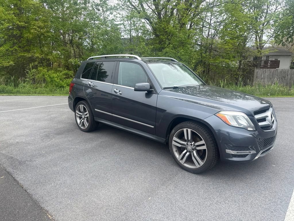 Used 2014 Mercedes-Benz GLK 350 4MATIC image 2