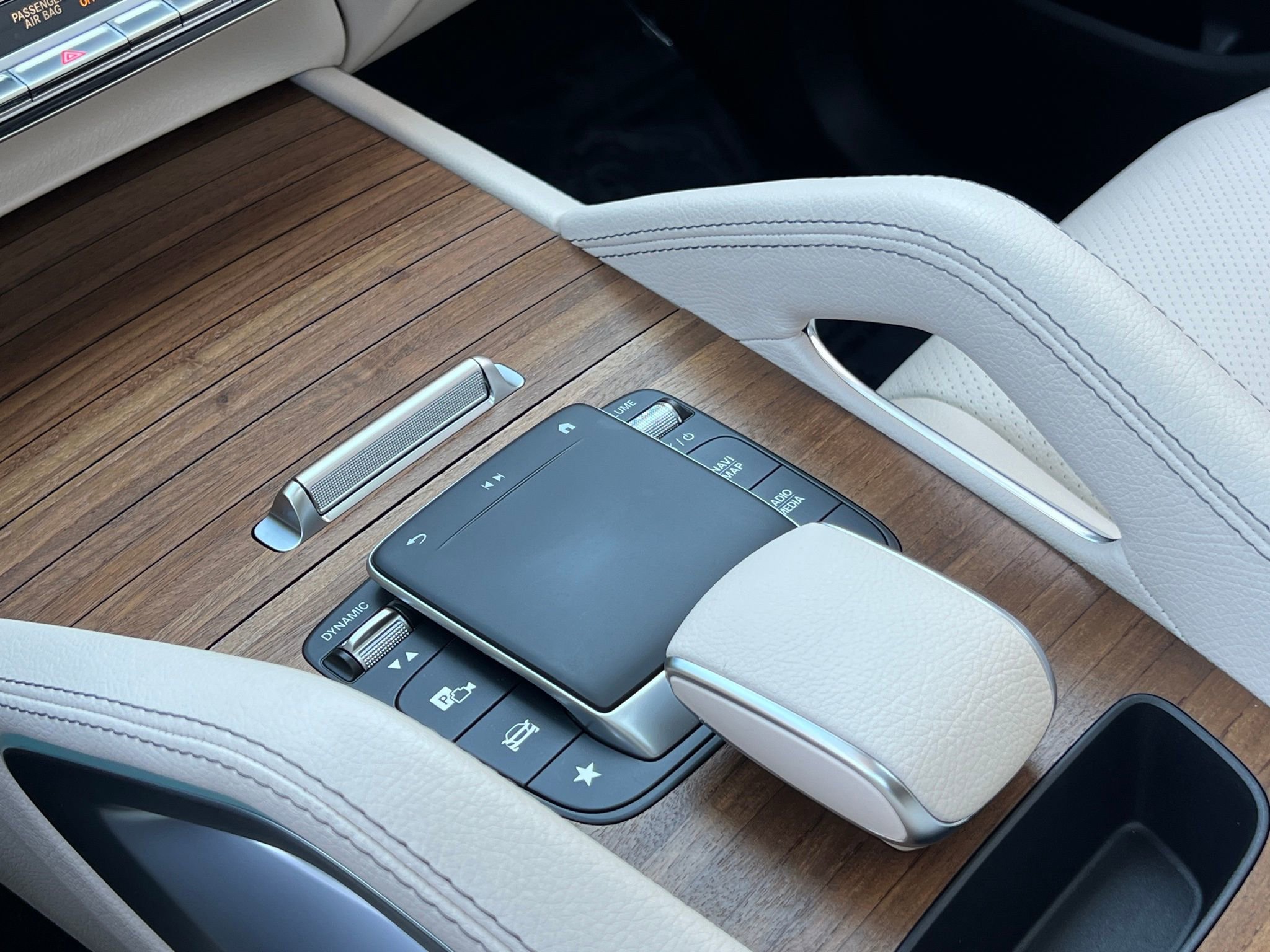 Used 2022 Mercedes-Benz GLE 450 4MATIC image 32