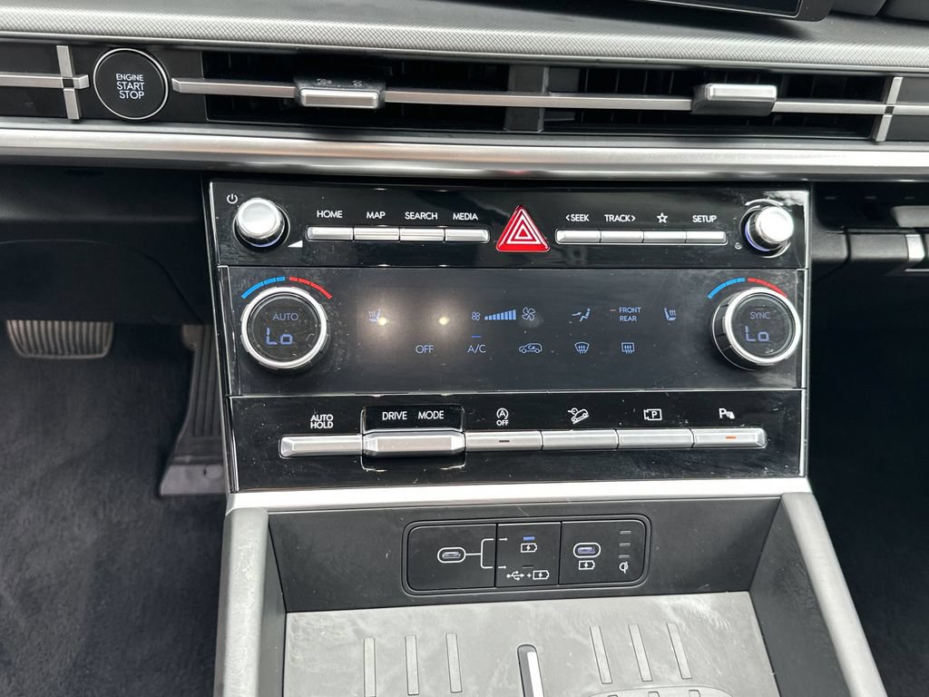 New 2026 Hyundai Santa Fe SEL FWD image 19