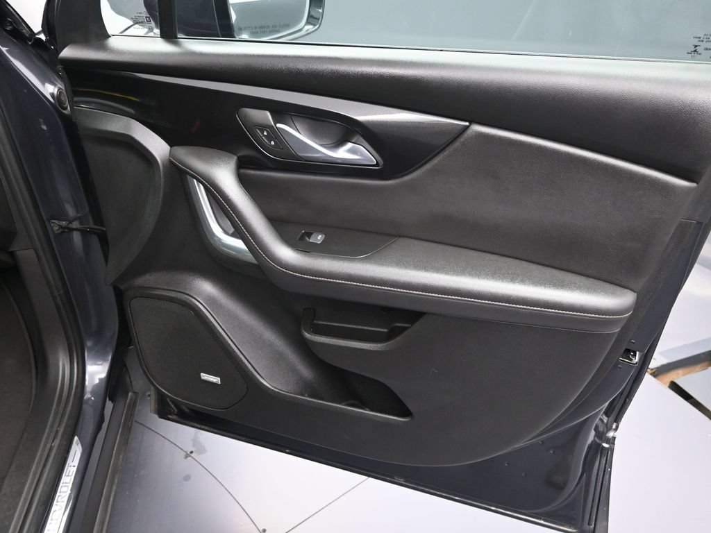 Used 2022 Chevrolet Blazer Premier w/ Enhanced Convenience Package AWD/4WD image 37