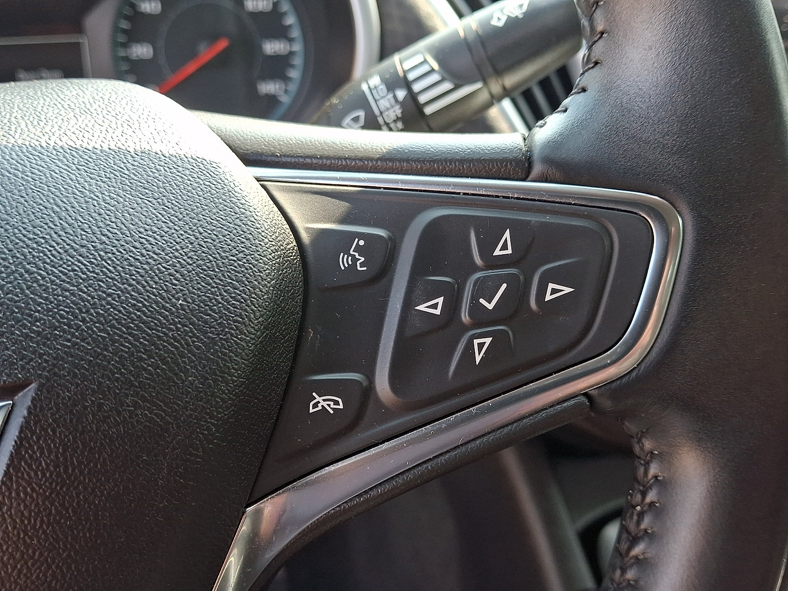 Used 2021 Chevrolet Malibu RS FWD image 21