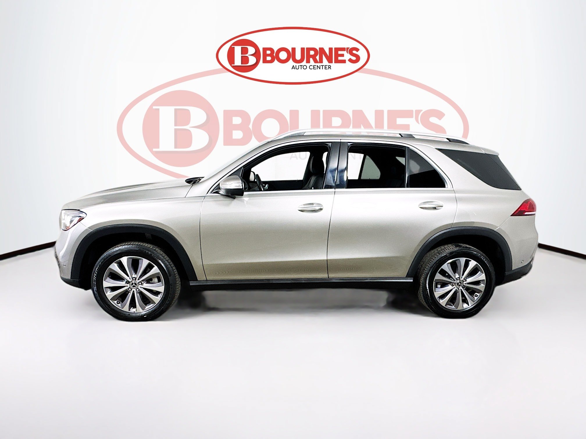 Used 2022 Mercedes-Benz GLE 350 4MATIC image 9