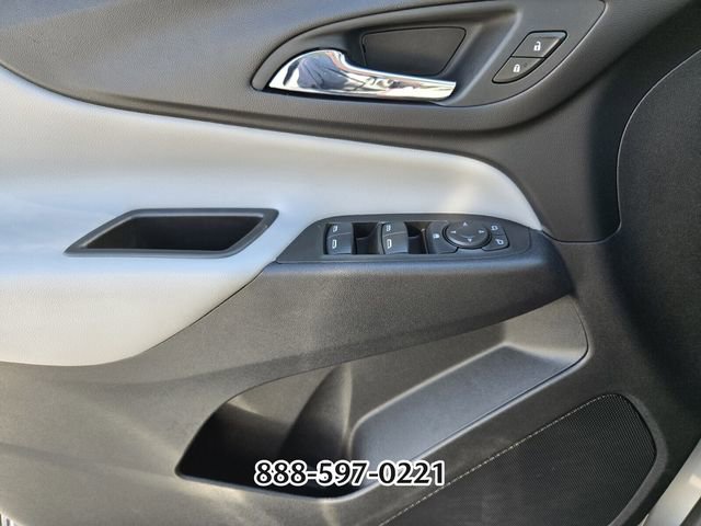 Used 2024 Chevrolet Equinox LS image 32