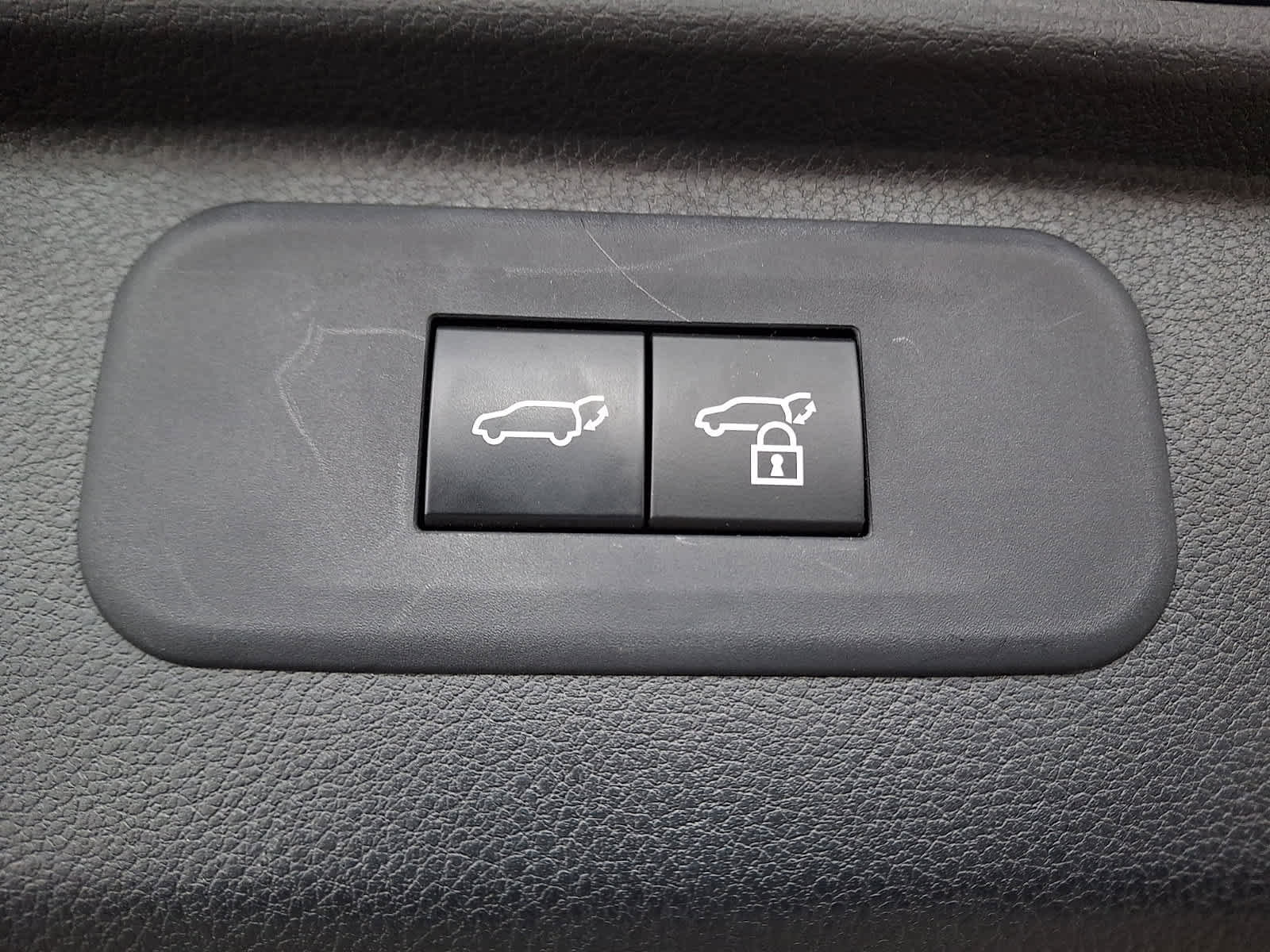 Certified 2024 Toyota Grand Highlander XLE image 30