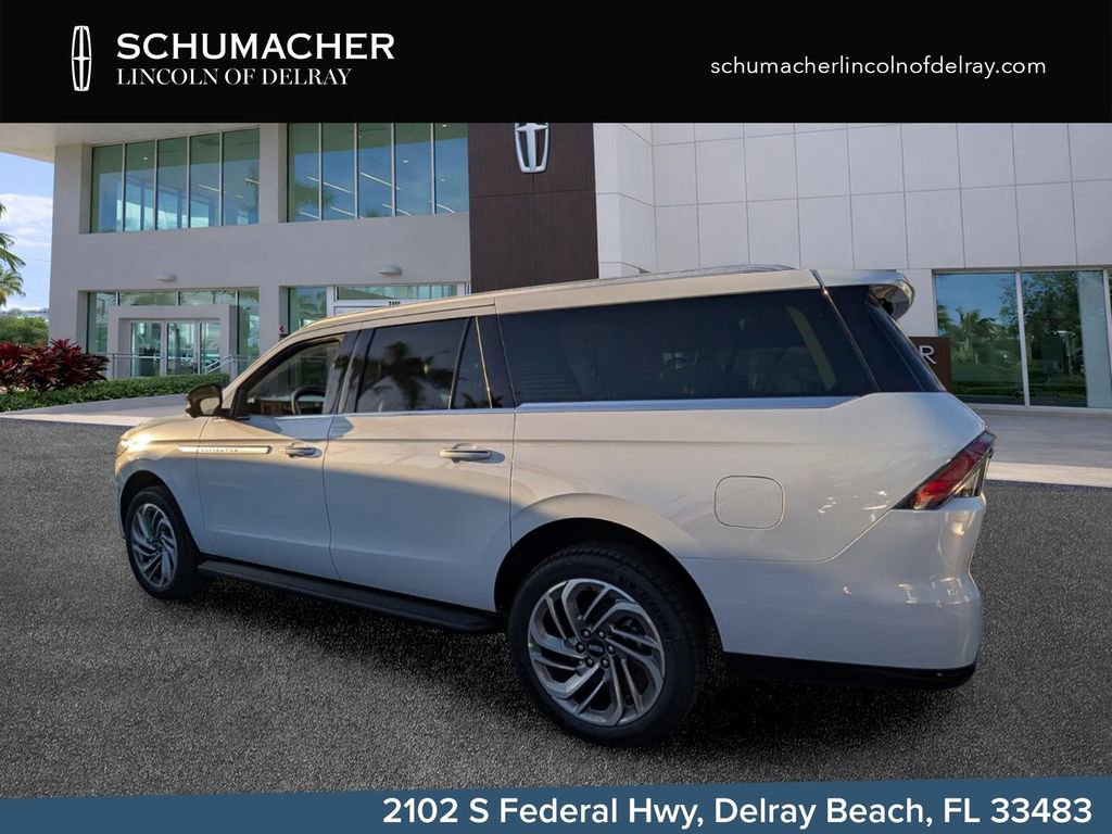 New 2026 Lincoln Navigator L Premier AWD/4WD image 5