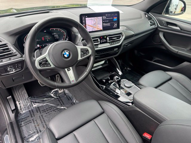 Certified 2025 BMW X4 xDrive30i w/ Premium Package AWD/4WD image 18