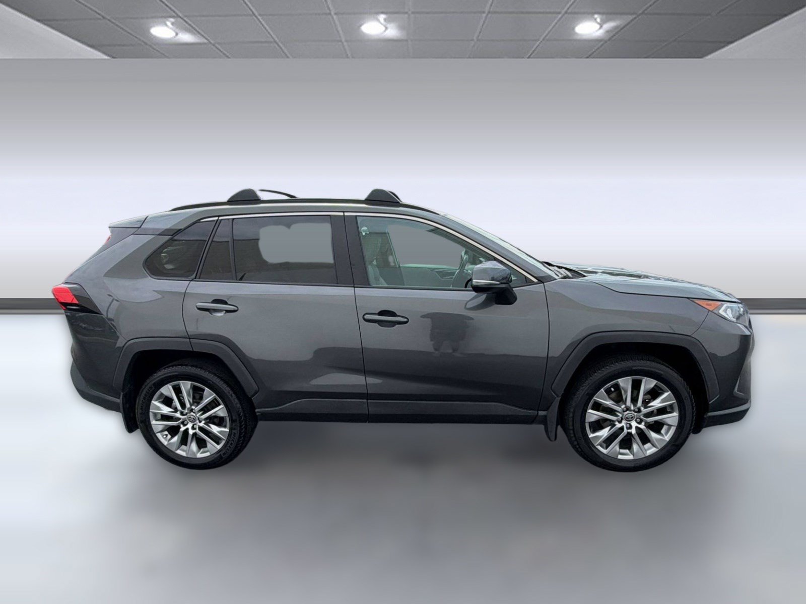 Certified 2021 Toyota RAV4 XLE Premium AWD/4WD image 8