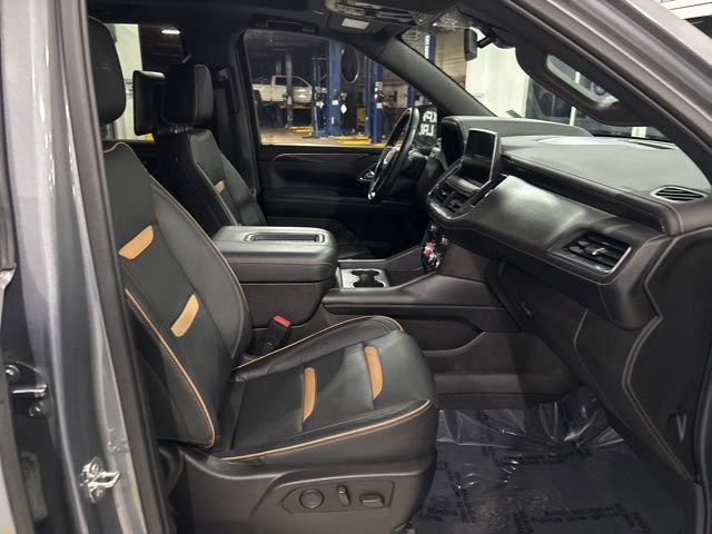 Used 2021 GMC Yukon AT4 w/ AT4 Premium Plus Package AWD/4WD image 16