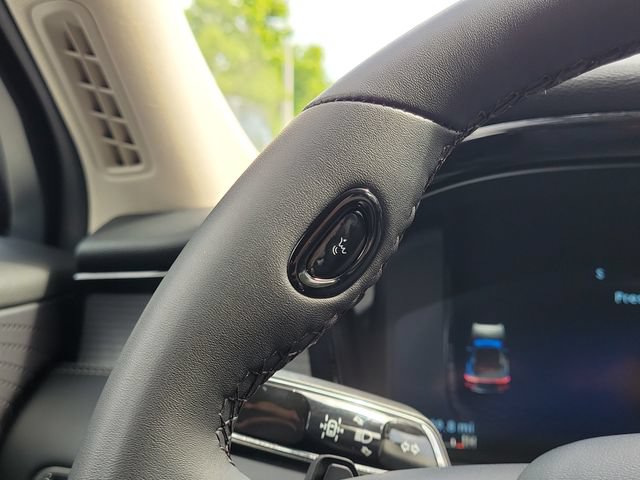 Certified 2024 Lincoln Corsair FWD image 21