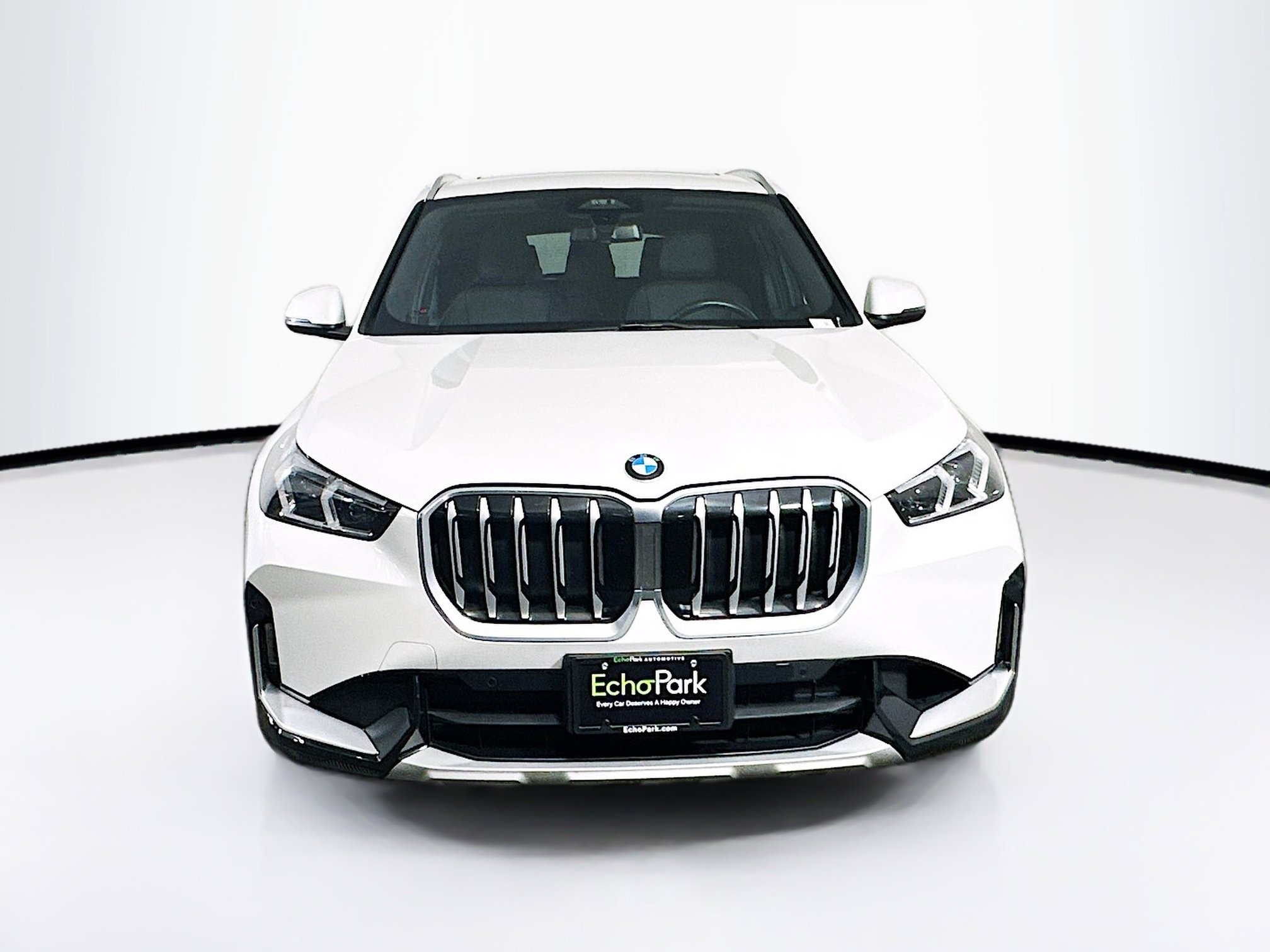 Used 2025 BMW X1 xDrive28i image 2