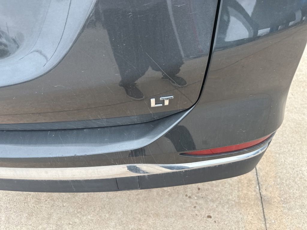 Used 2018 Chevrolet Equinox LT image 27