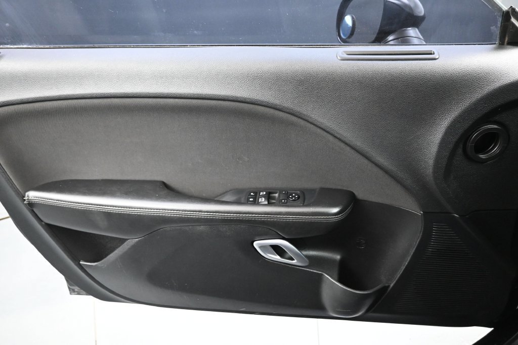 Used 2019 Dodge Challenger GT w/ Blacktop Package RWD image 13