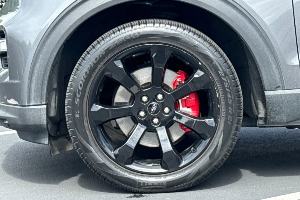 Used 2023 Ford Explorer ST w/ Equipment Group 401A AWD/4WD image 15