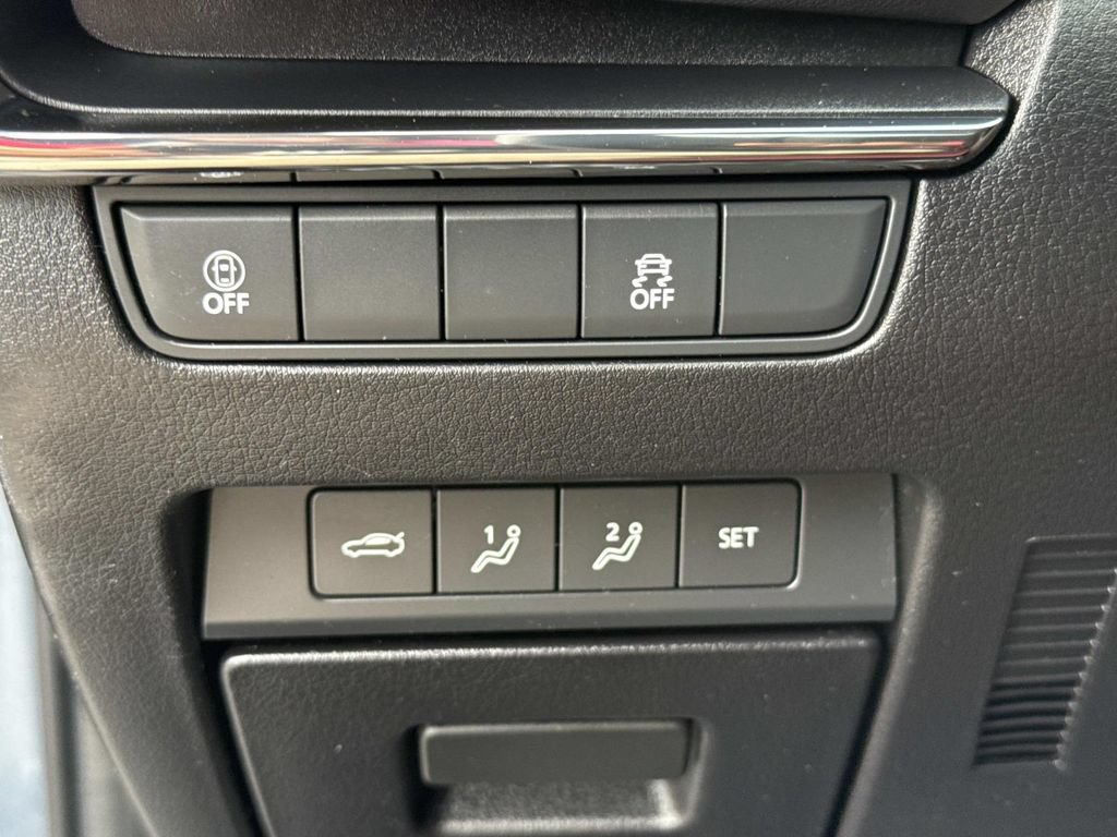 Used 2022 MAZDA MAZDA3 s FWD image 45