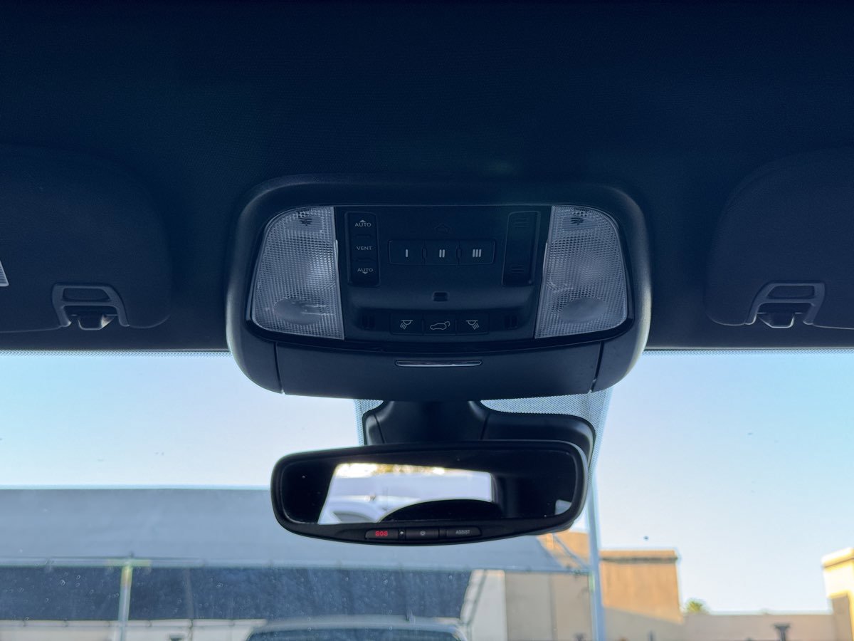 Used 2023 Dodge Durango GT RWD image 27