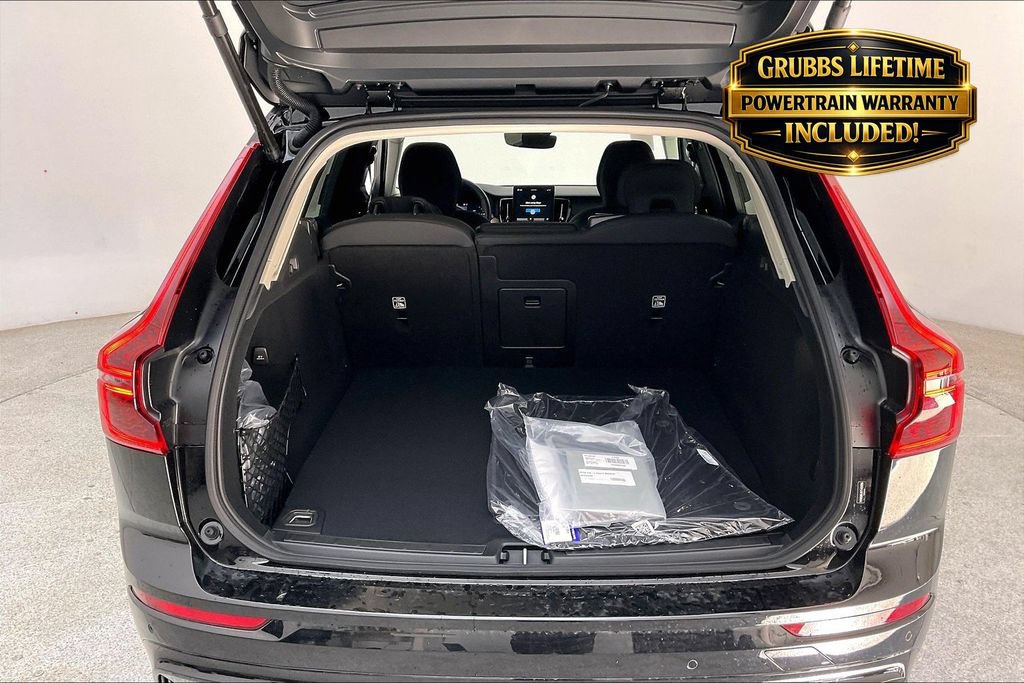 New 2026 Volvo XC60 T8 Core w/ Climate Package AWD/4WD image 41