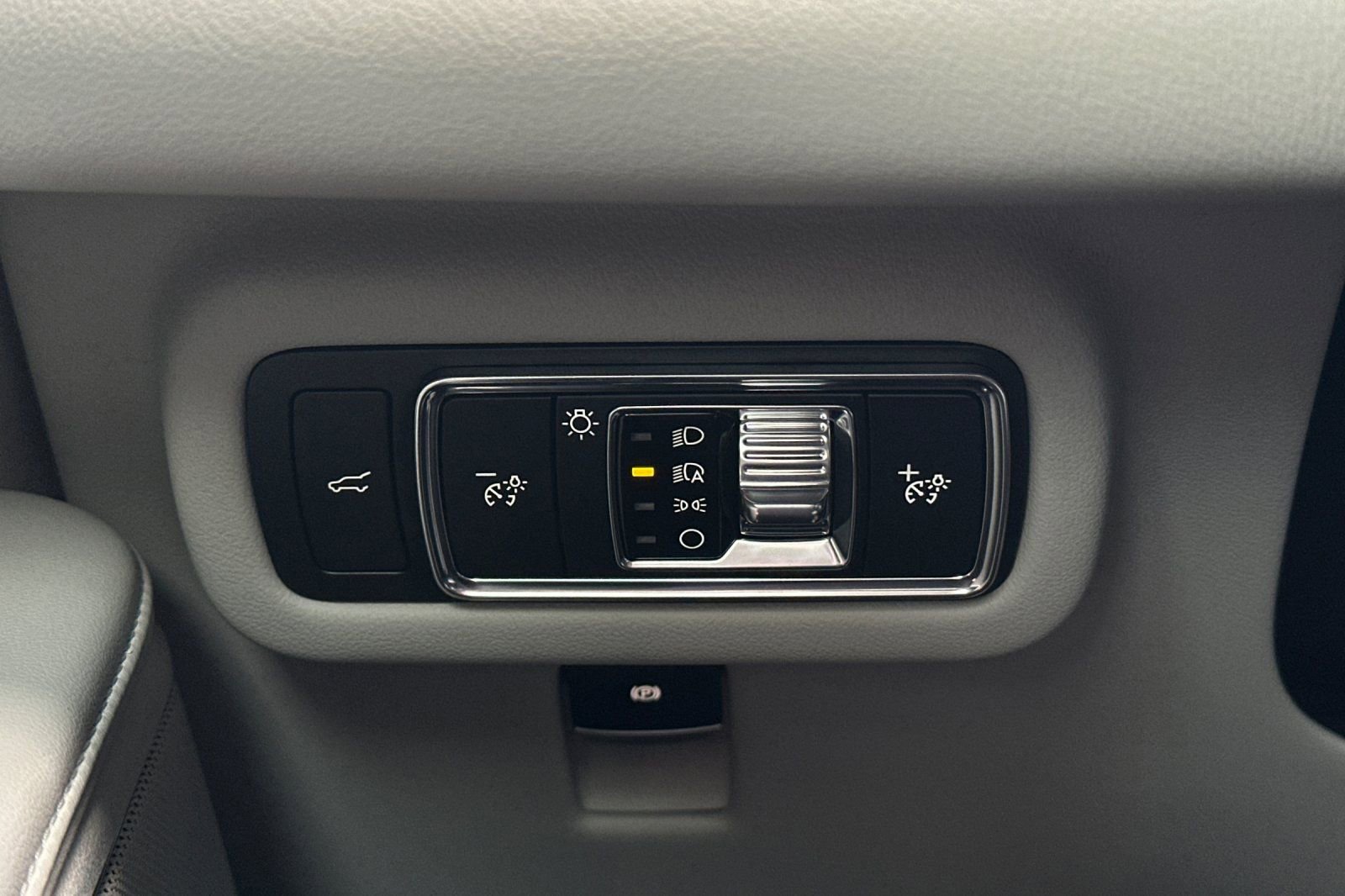 New 2026 Lincoln Nautilus Premier w/ Equipment Group 102A image 27