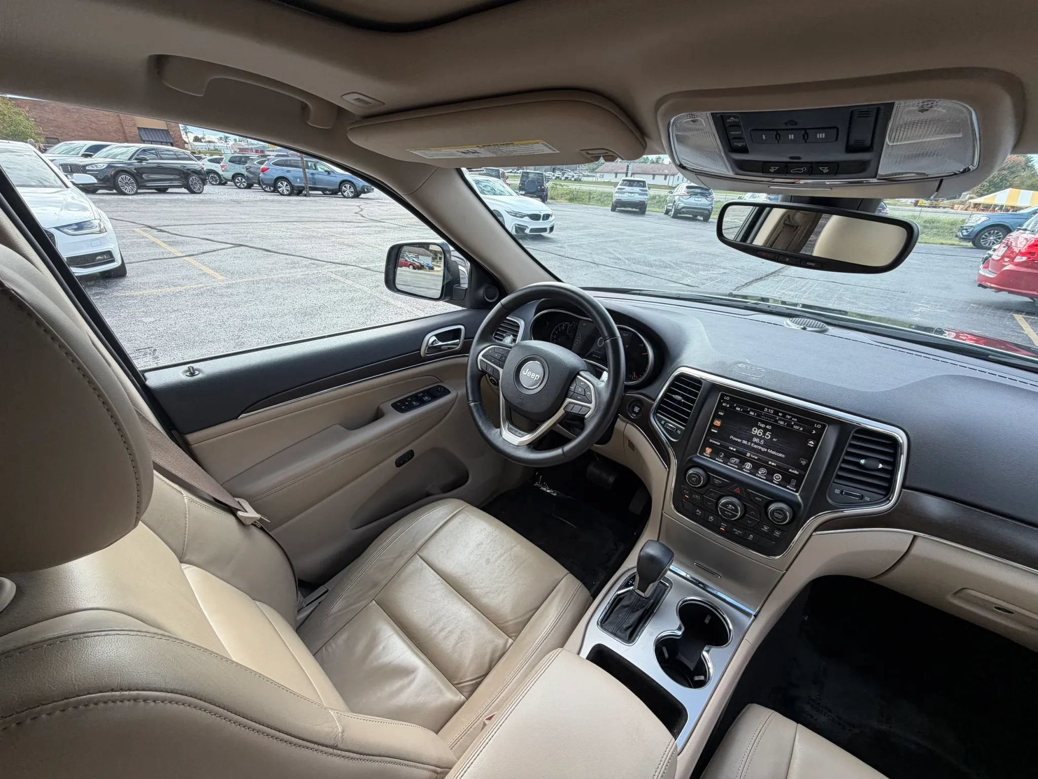 Used 2017 Jeep Grand Cherokee Limited RWD image 39