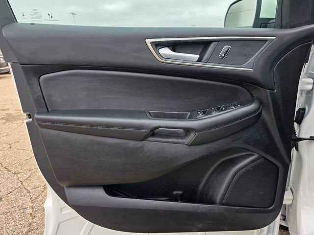 Used 2024 Ford Edge SEL w/ Convenience Package image 6