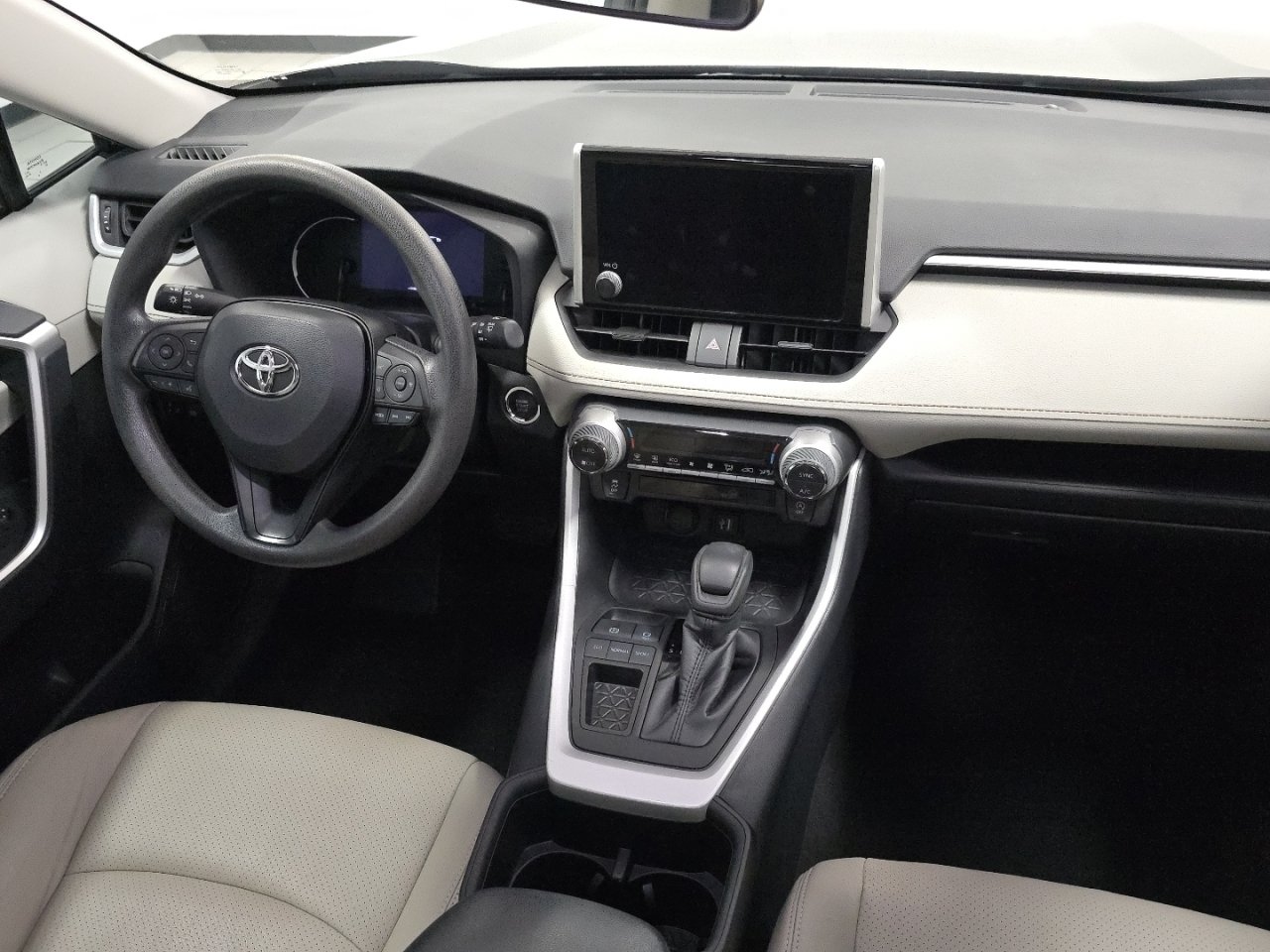 Certified 2024 Toyota RAV4 XLE w/ Convenience Package FWD image 21