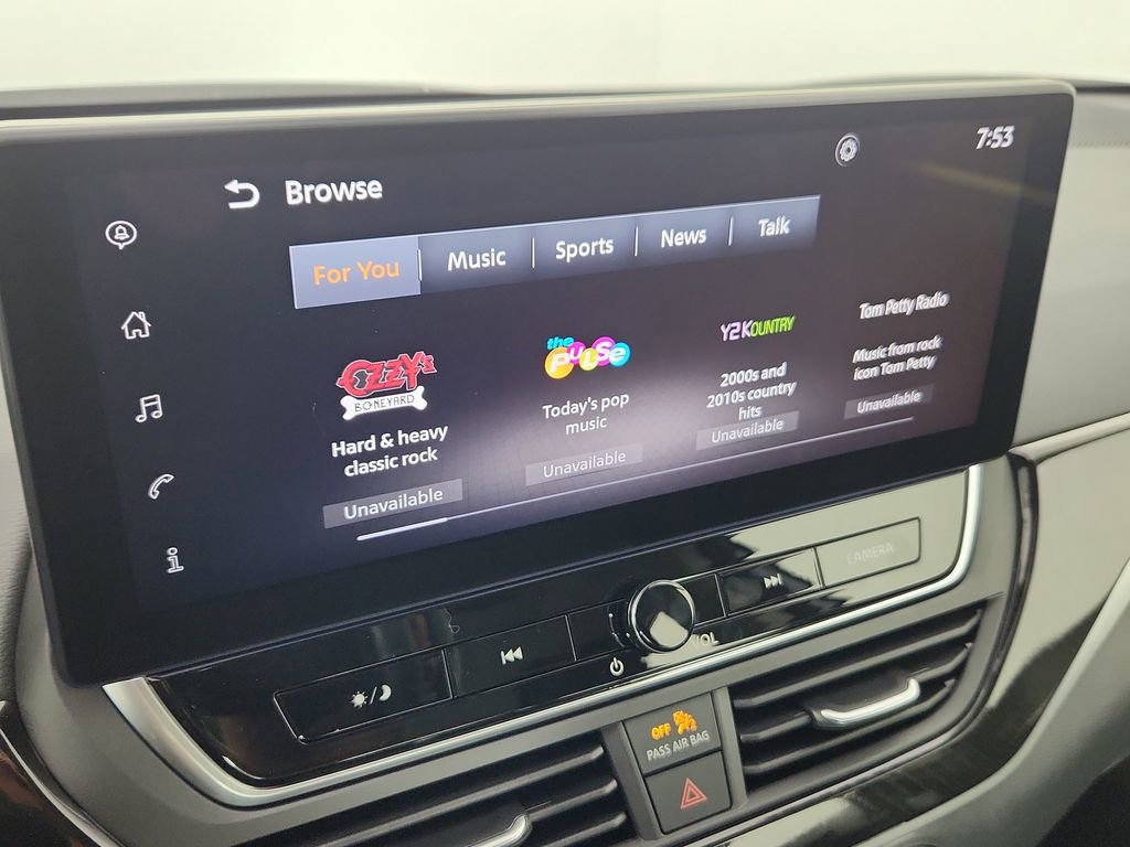 New 2025 Nissan Altima 2.5 SR w/ SR Premium Package AWD/4WD image 18