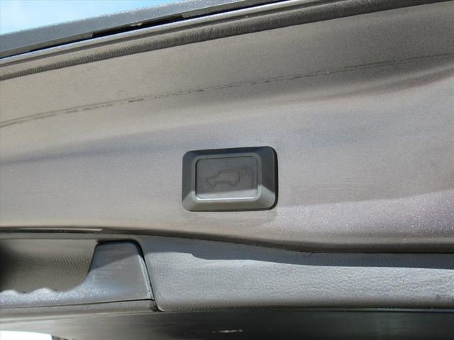 Used 2022 Toyota RAV4 XLE image 29