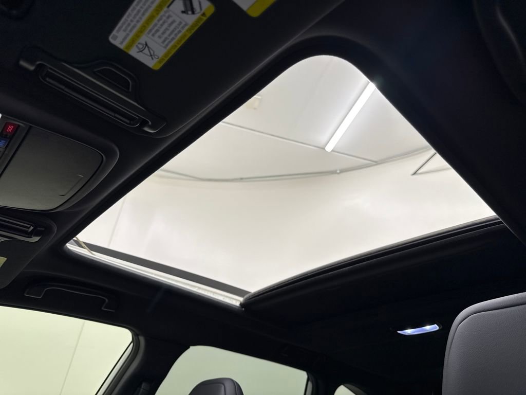 Certified 2025 Subaru Forester Limited image 22