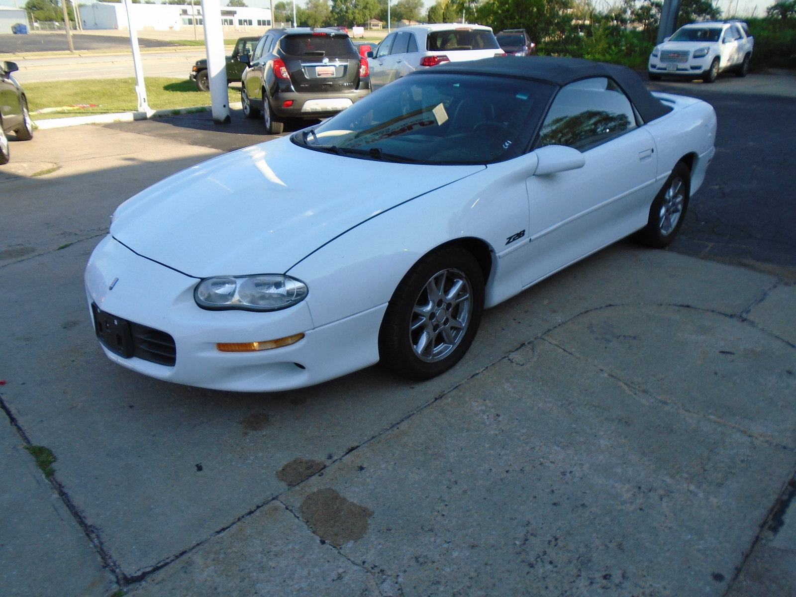 Used 2002 Chevrolet Camaro Z28 RWD image 6