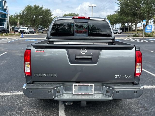 Used 2017 Nissan Frontier SV w/ SV Value Truck Package AWD/4WD image 4