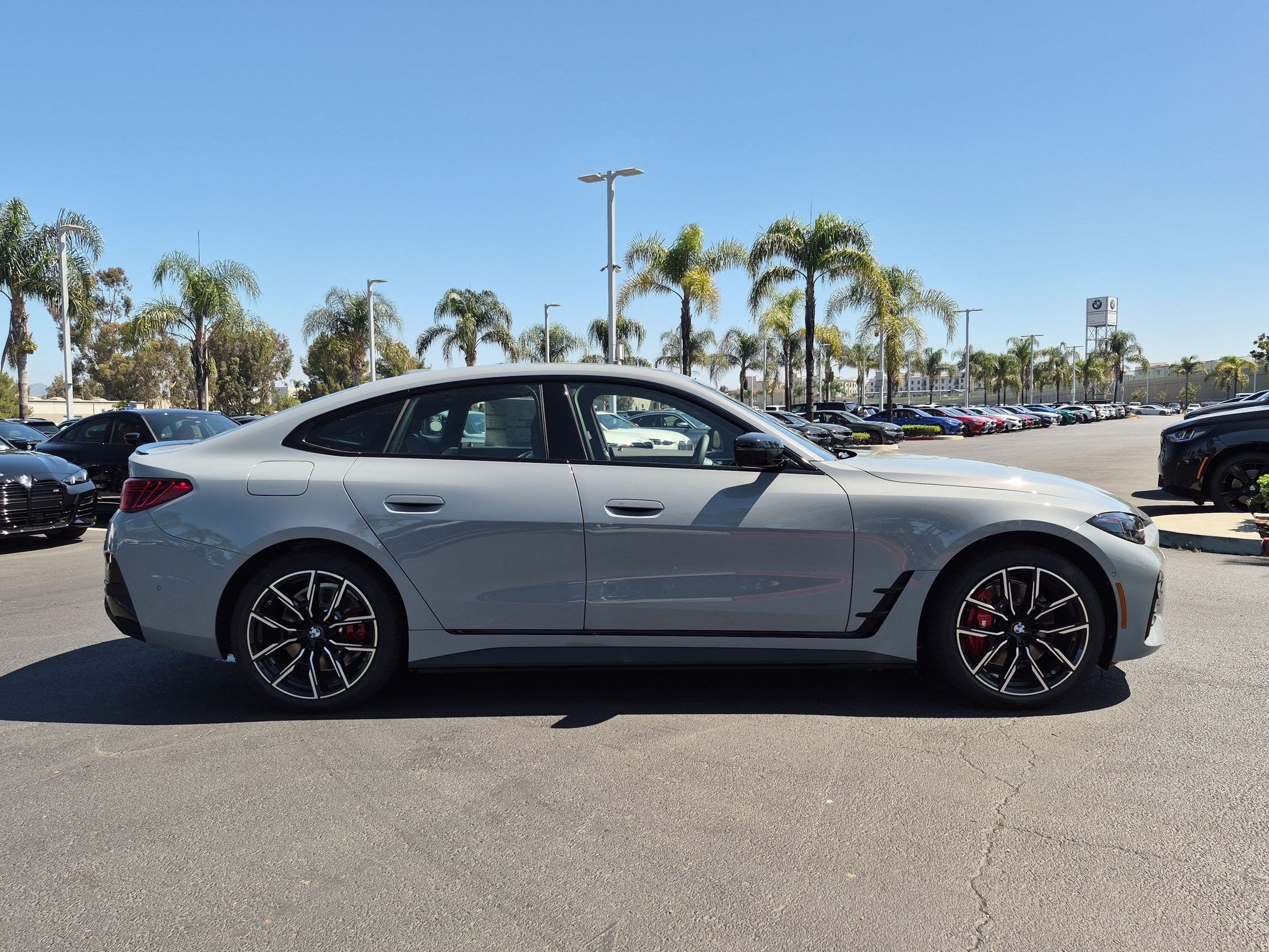New 2026 BMW i4 eDrive40 w/ M Sport Package RWD image 11