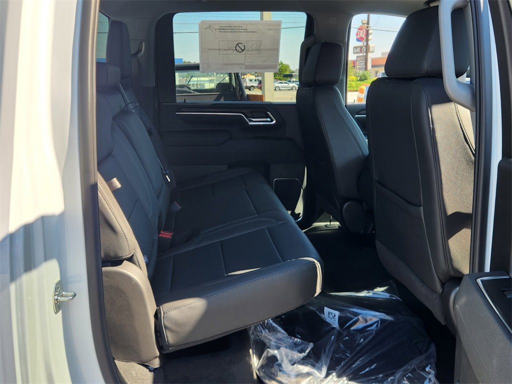 New 2026 GMC Sierra 3500 SLT image 10