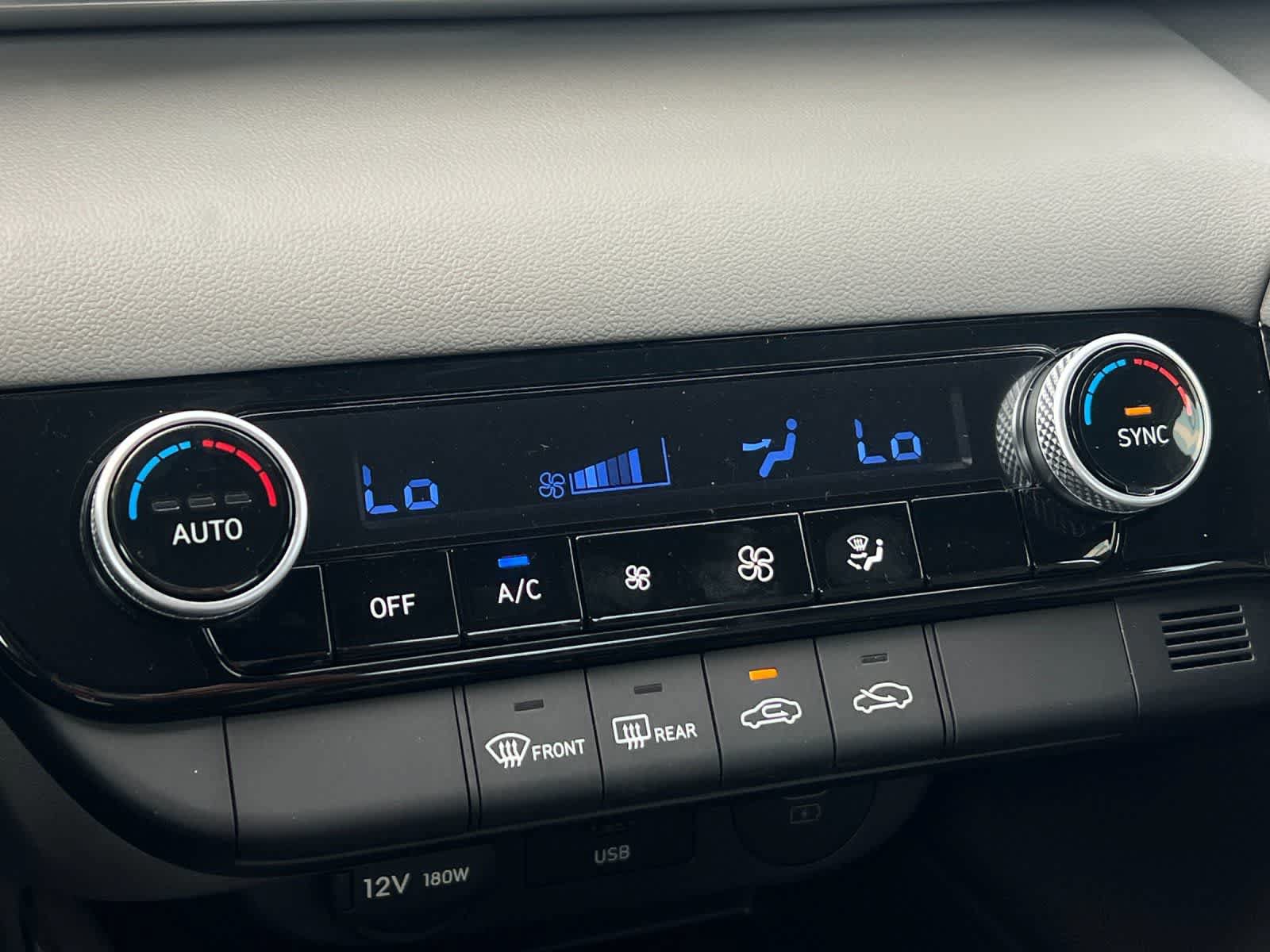 New 2026 Hyundai Elantra Hybrid FWD image 20