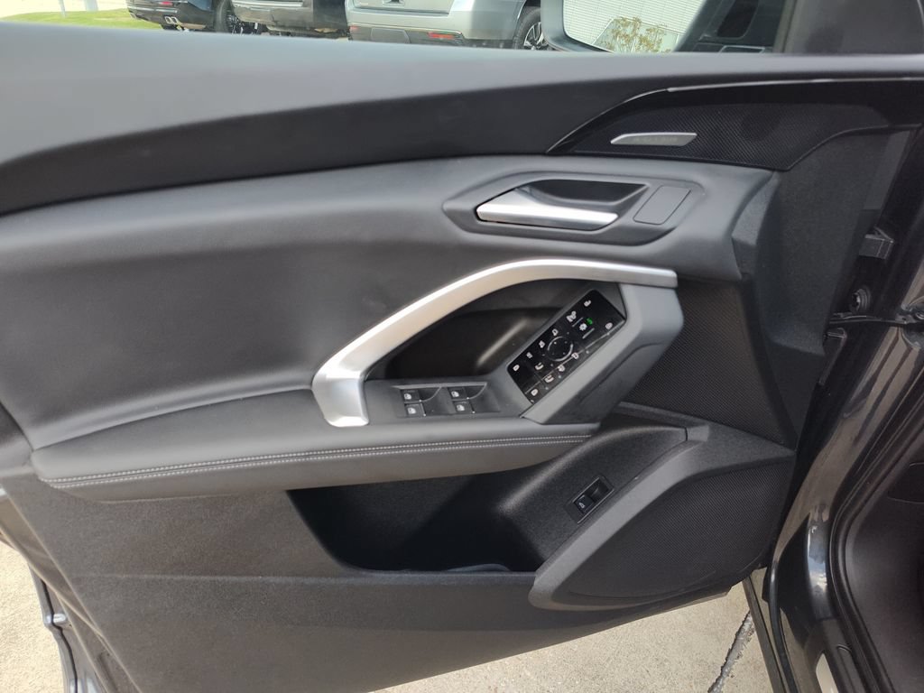 Certified 2025 Audi Q5 Prestige AWD/4WD image 20