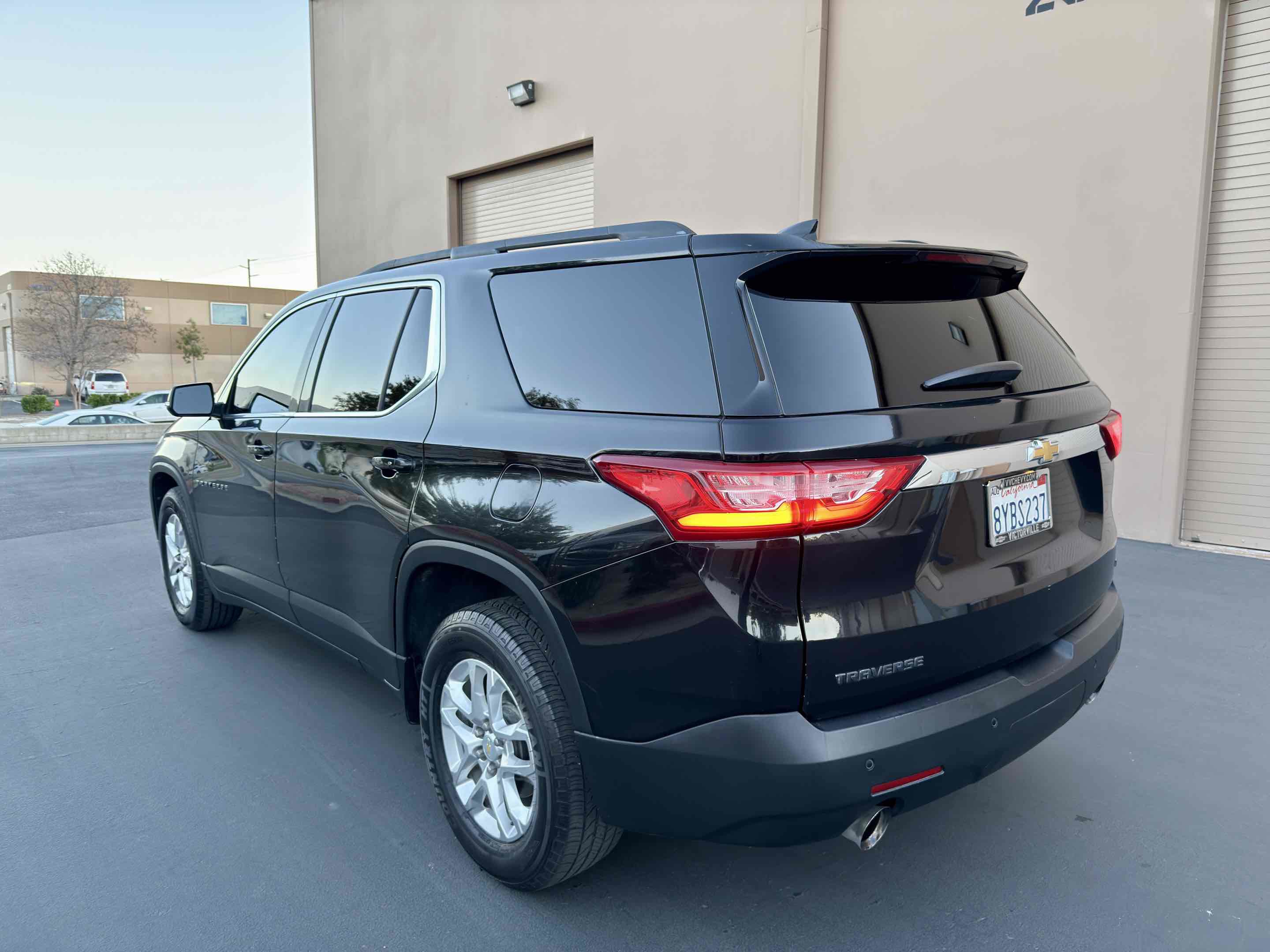Used 2019 Chevrolet Traverse LT image 9