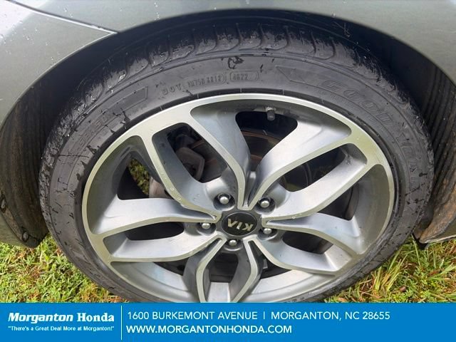 Used 2016 Kia Forte SX FWD image 10