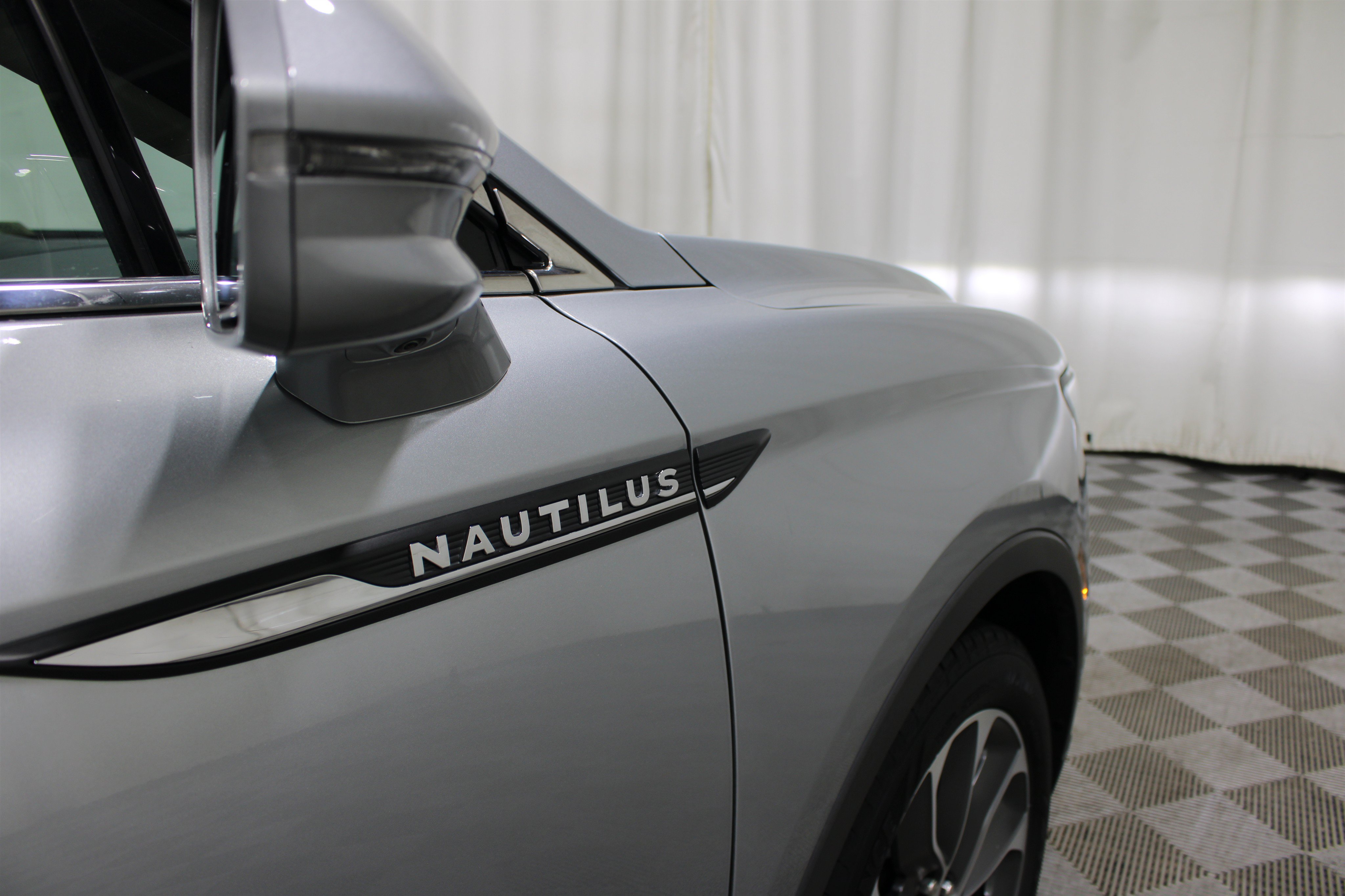 Used 2023 Lincoln Nautilus Reserve w/ Equipment Group 201A AWD/4WD image 29