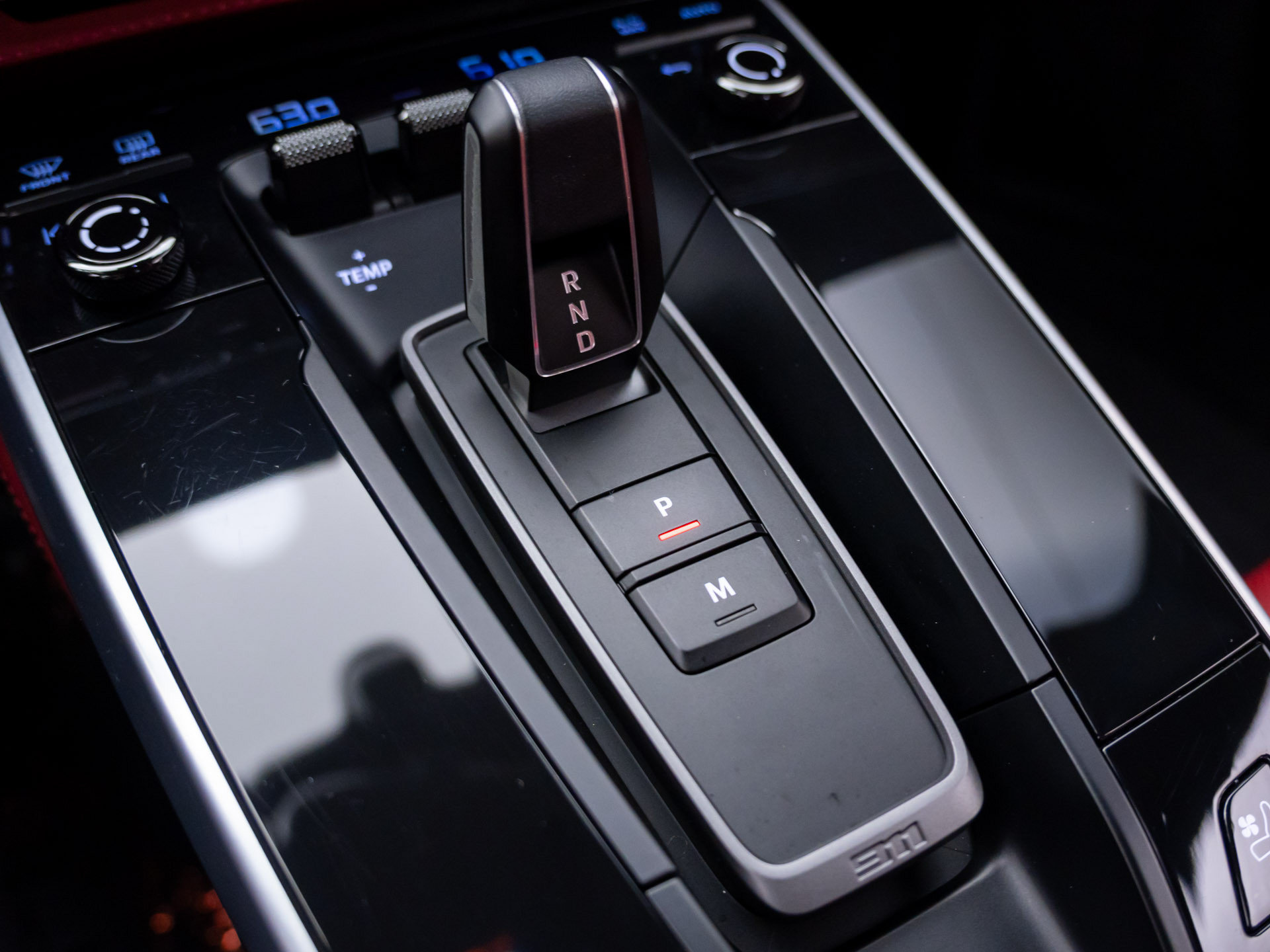 Certified 2025 Porsche 911 Turbo S AWD/4WD image 18