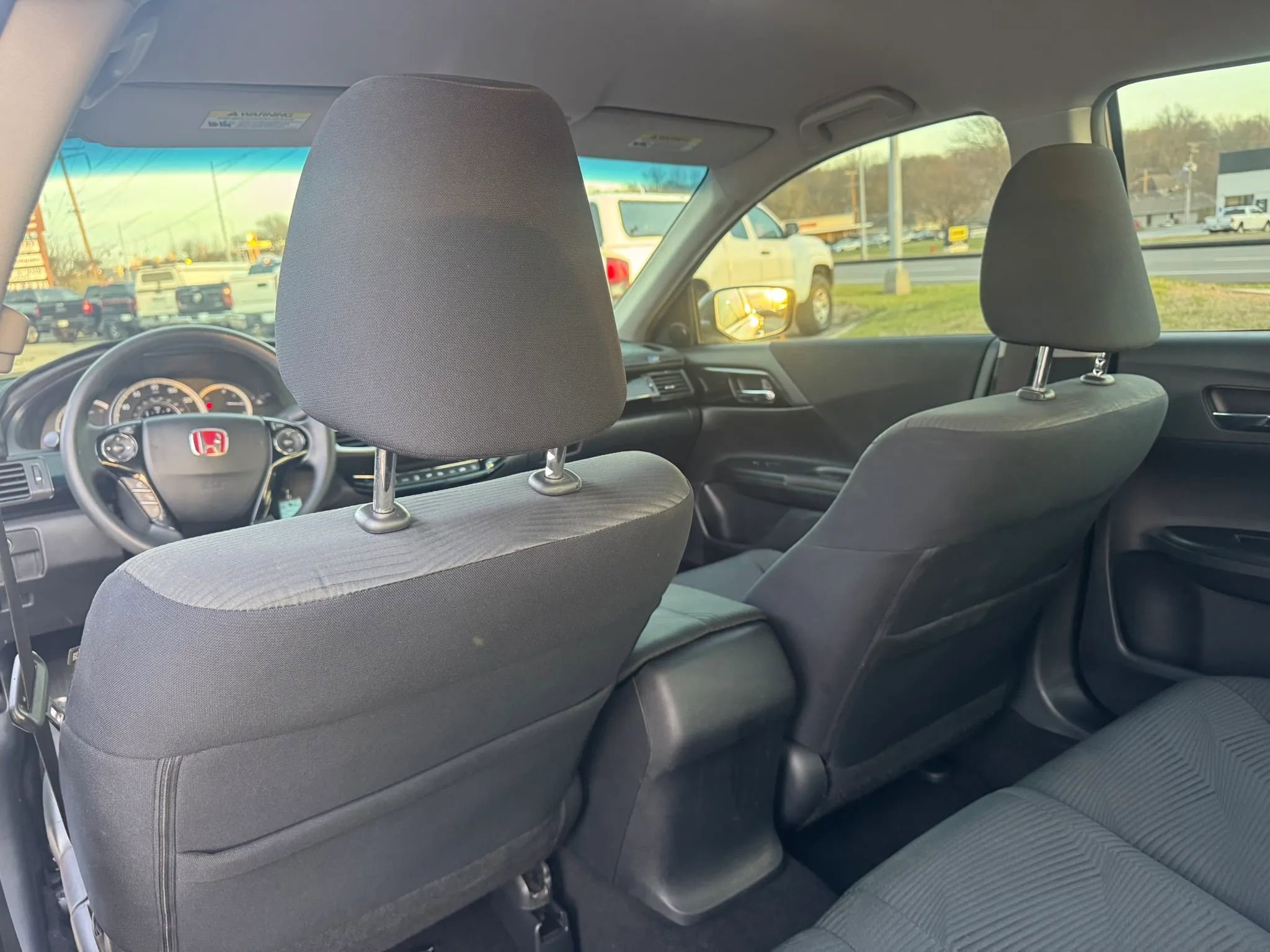 Used 2016 Honda Accord LX image 10