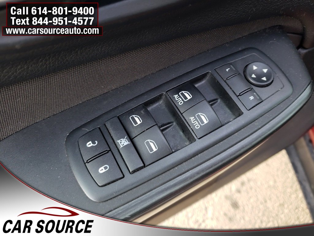 Used 2016 Jeep Cherokee Latitude w/ Cold Weather Group image 16