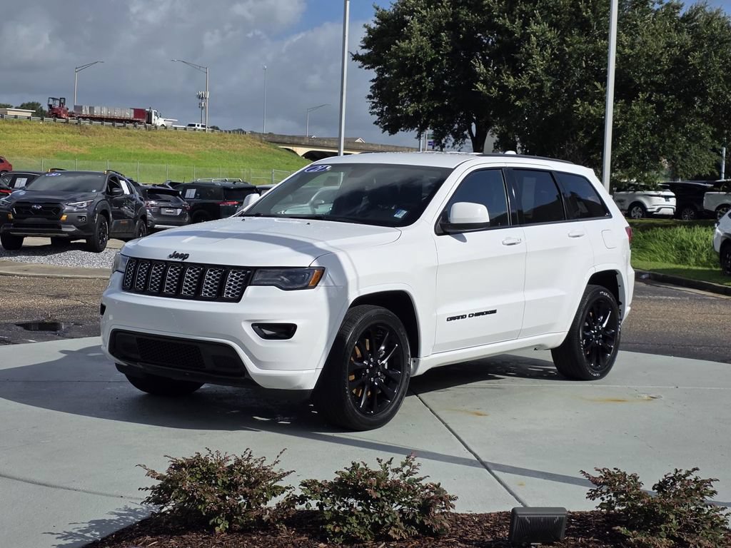 Used 2021 Jeep Grand Cherokee Laredo X RWD image 7