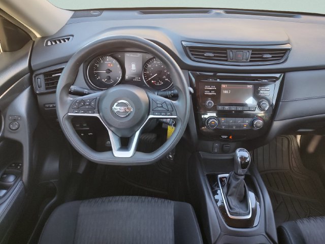 Used 2017 Nissan Rogue S FWD image 10