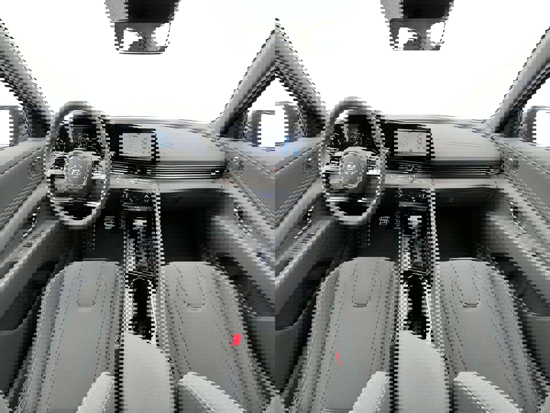 New 2025 Hyundai Elantra SEL image 20