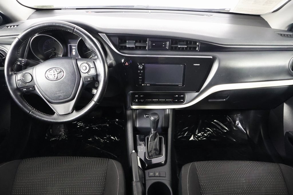 Used 2017 Toyota Corolla iM w/ Carpet Mat Package FWD image 8